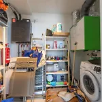 Trinity Cove 167 公寓 *