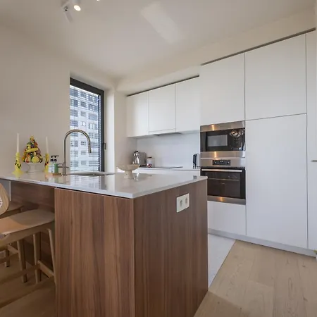 Trinity Cove 167 דירה